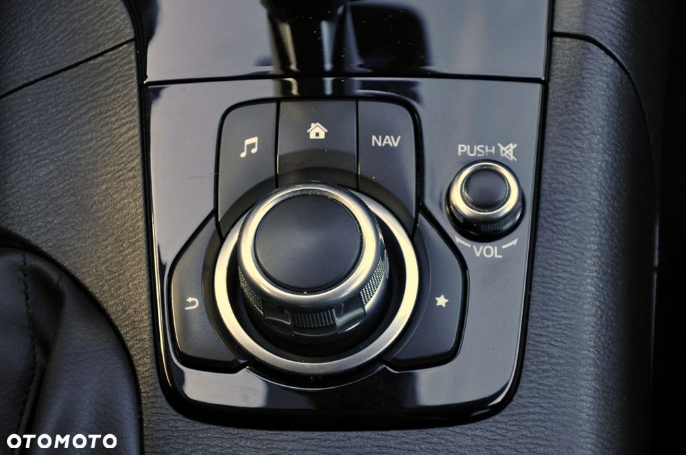 Mazda 3 SKYACTIV-D 150 Exclusive-Line - 21