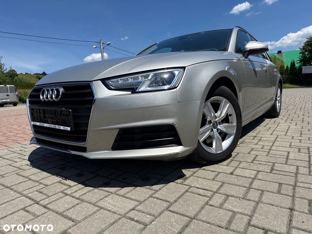 Audi A4 Avant 2.0 TDI ultra S tronic - 10