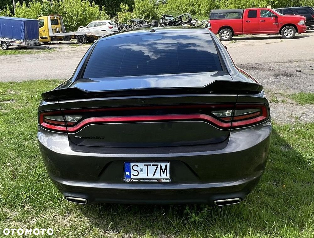 Dodge Charger - 13