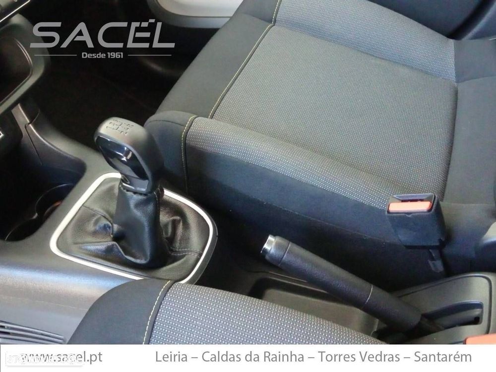 Citroën C3 1.2 PureTech C-Series - 17