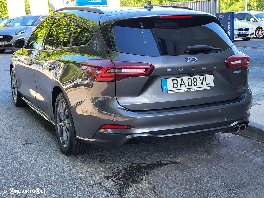 Ford Focus SW 1.0 EcoBoost MHEV ST-Line X - 19