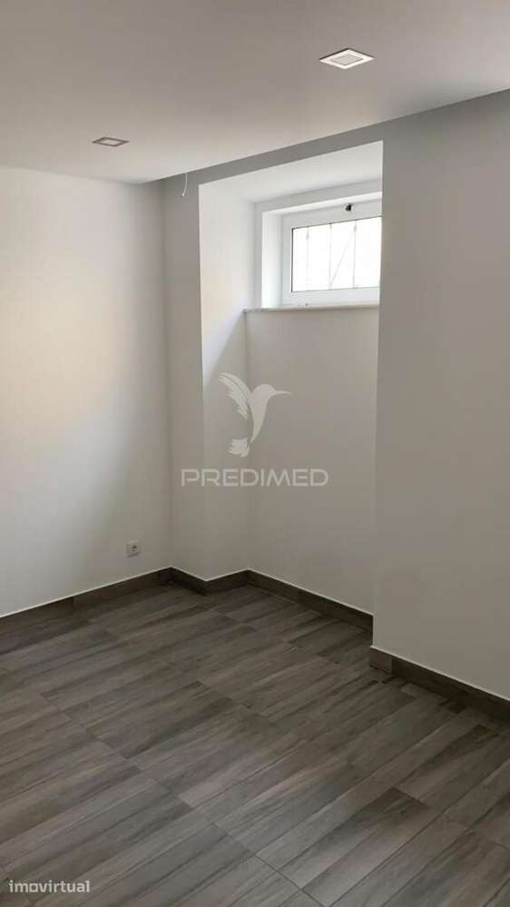 Apartamento T4 renovado nos Anjos (Lisboa) - Grande imagem: 3/28