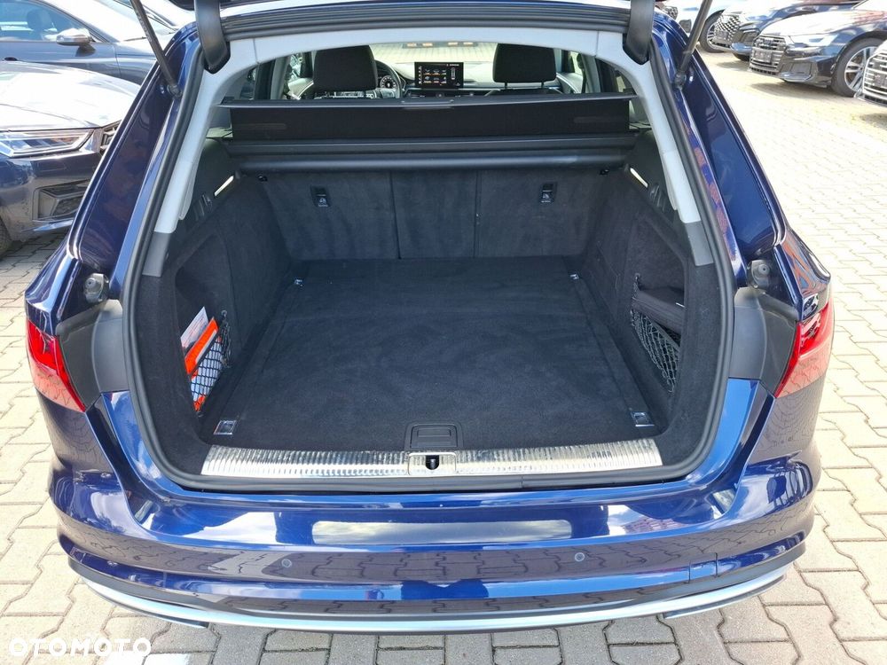 Audi A4 Avant 35 TFSI mHEV Advanced S tronic - 10