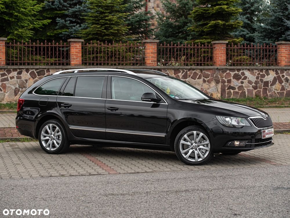 Skoda Superb 3.6 V6 4x4 DSG L&K - 4