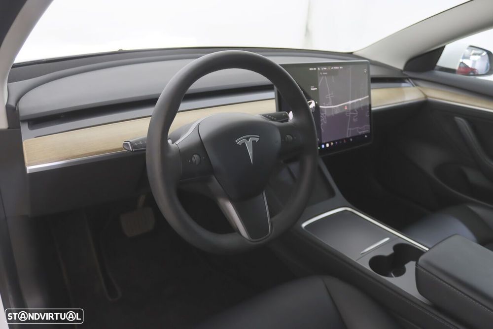 Tesla Model 3 Standard Range Plus RWD - 4