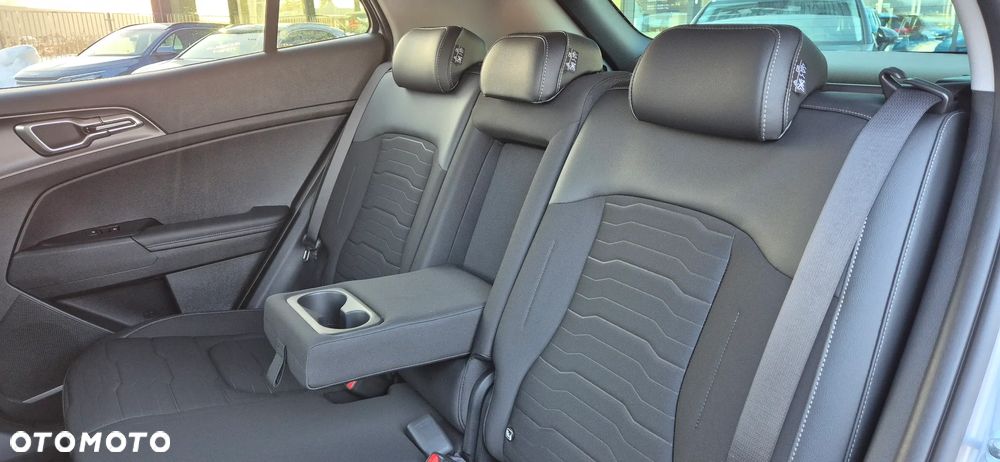 Kia Sportage 1.6 T-GDI HEV L 4WD - 15