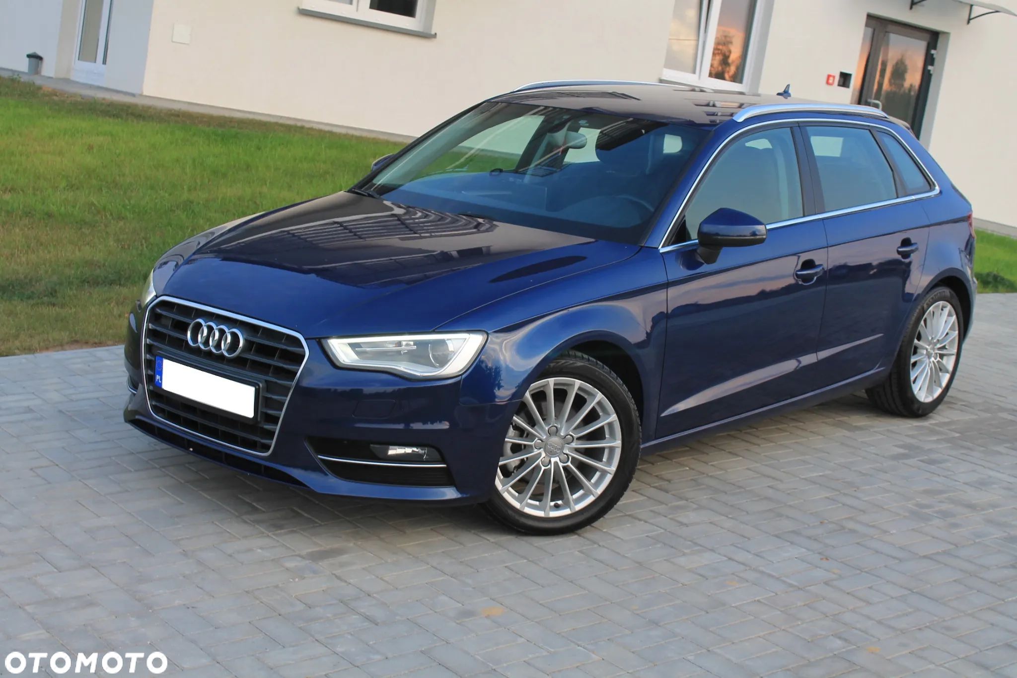 Audi A3 1.6 TDI 102g Sportback DPF - 1