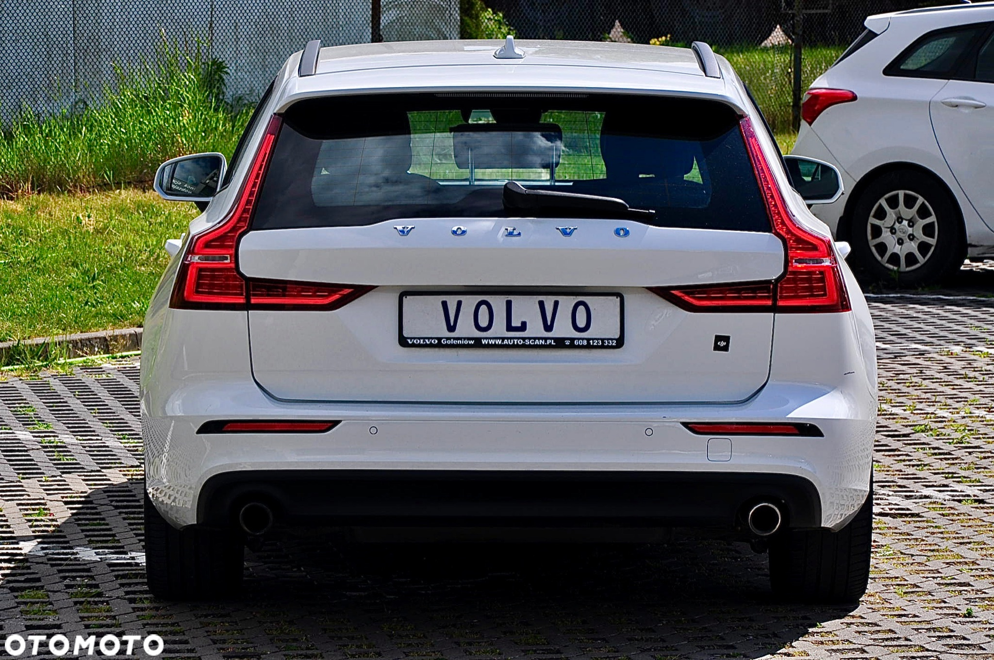 Volvo V60 B3 B Geartronic Momentum - 7