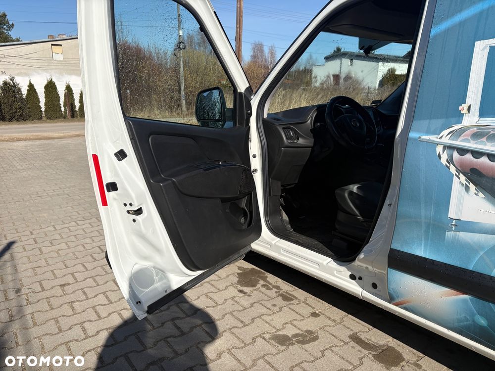 Fiat Doblo - 22