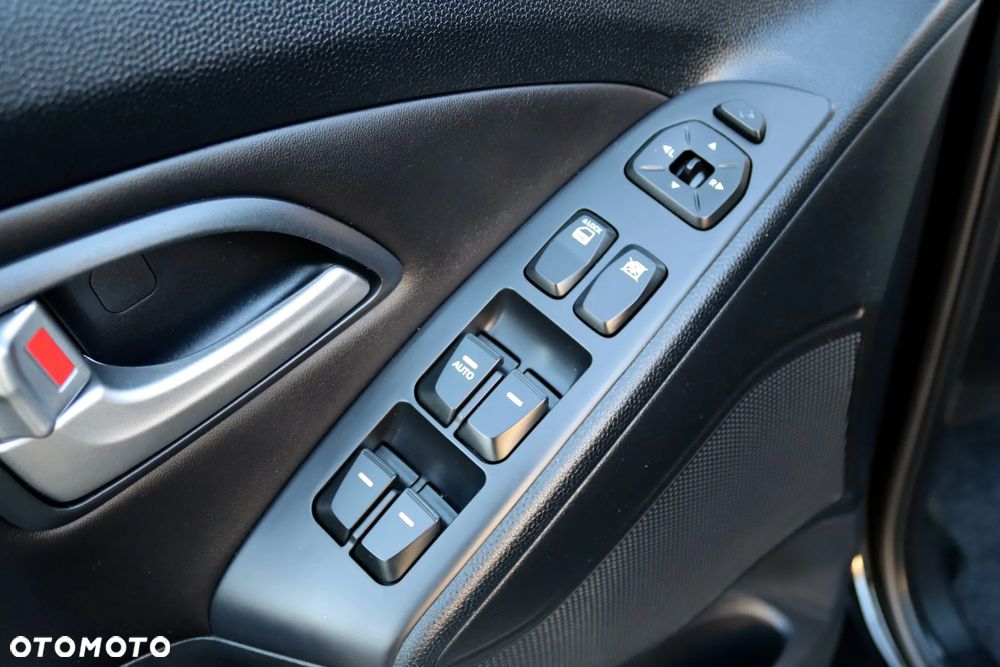 Hyundai ix35 1.6 GDI Premium 2WD - 28