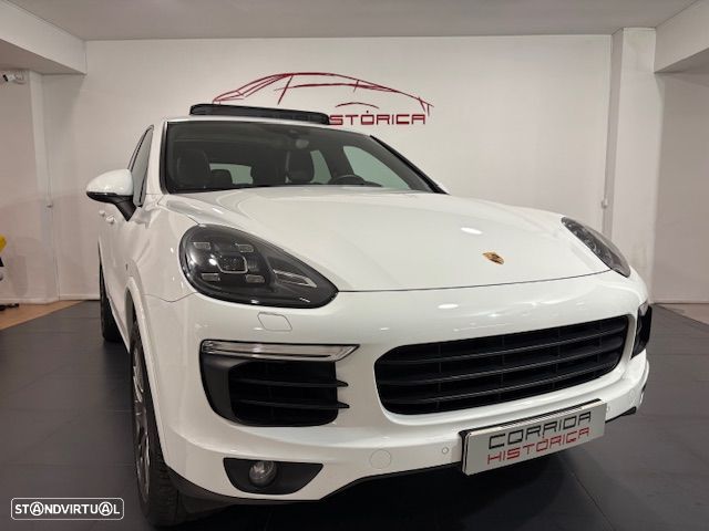 Porsche Cayenne S E-Hybrid Platinum Edition - 51