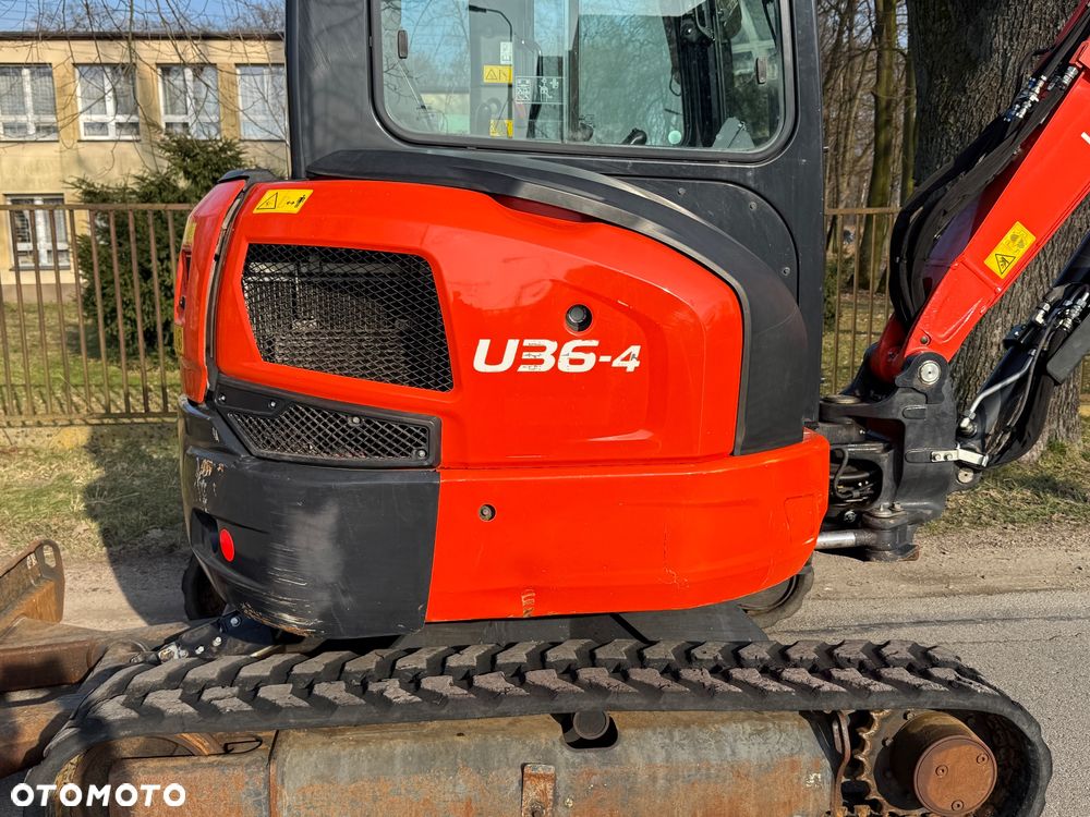 Kubota Minikoparka U36-4 - 24