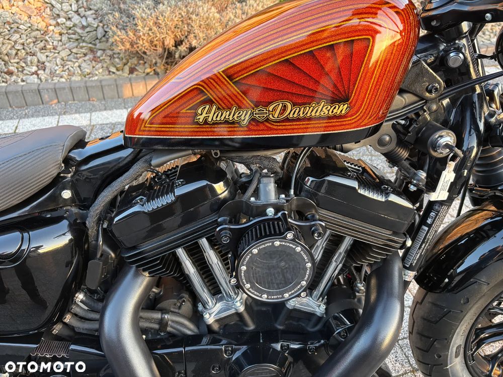 Harley-Davidson Sportster Forty-Eight - 7