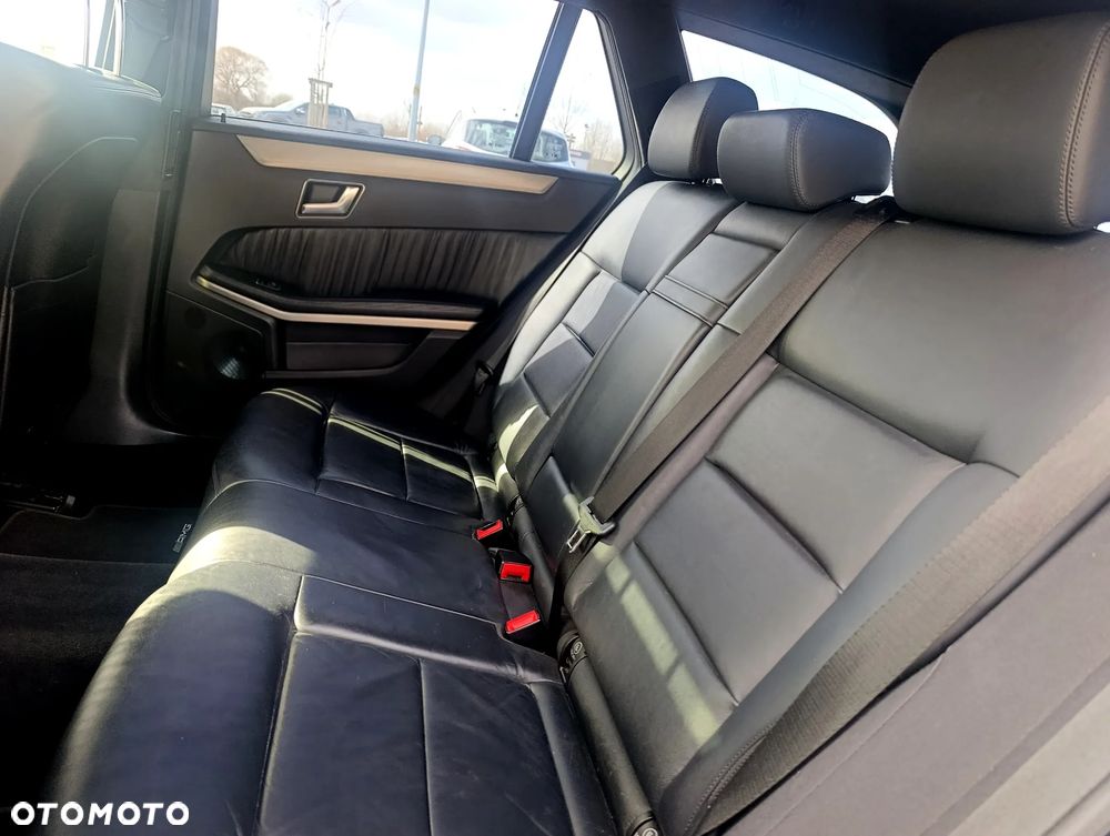 Mercedes-Benz Klasa E 500 7G-TRONIC Avantgarde - 13