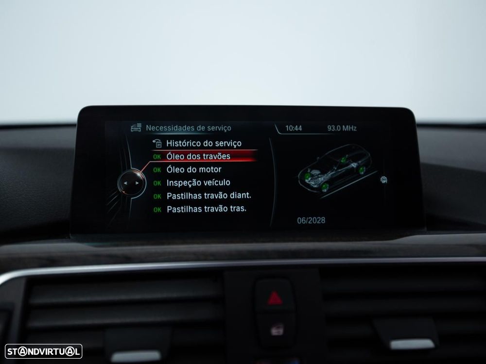 BMW 320 d Line Sport Auto - 29