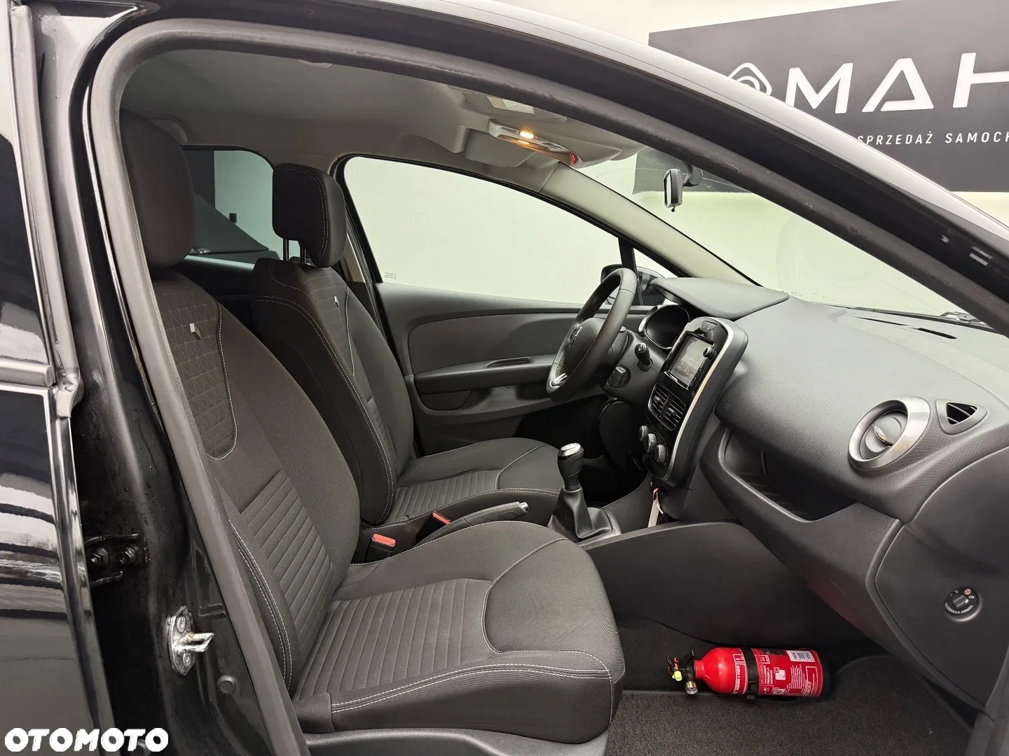 Renault Clio 1.2 16V Life - 17