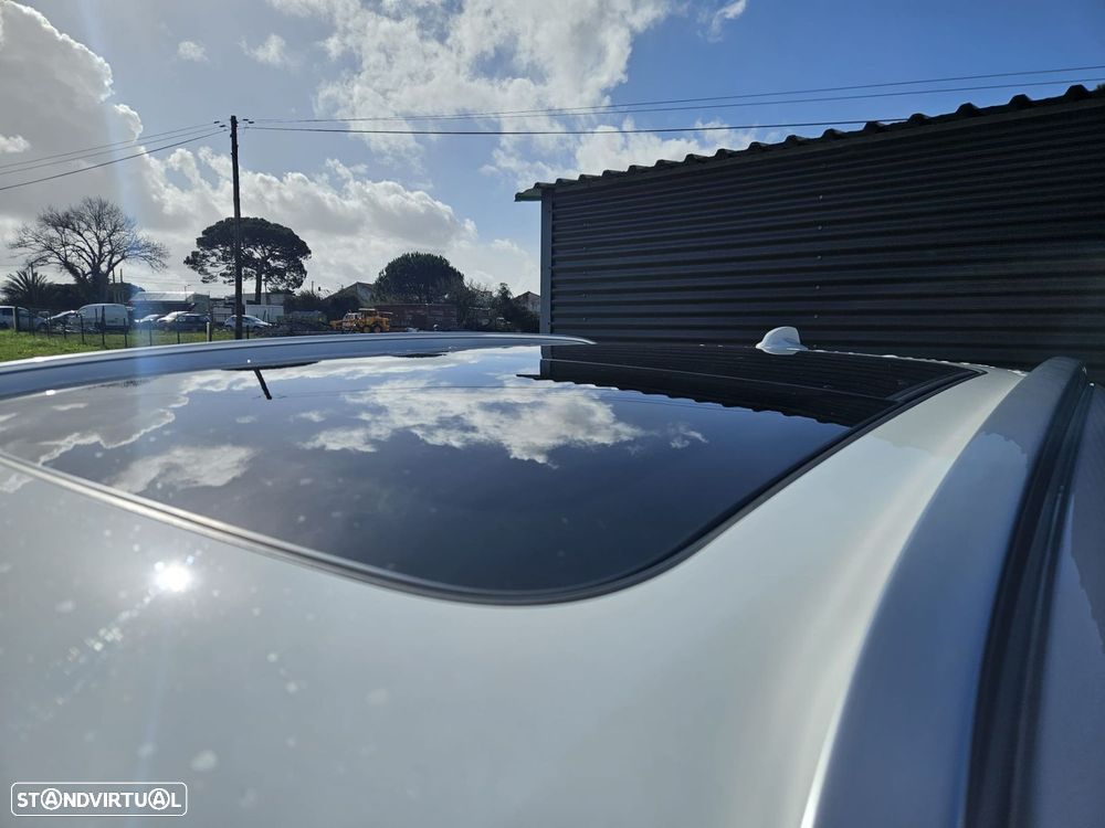 Volvo XC 40 D4 AWD Geartronic Momentum Pro - 55