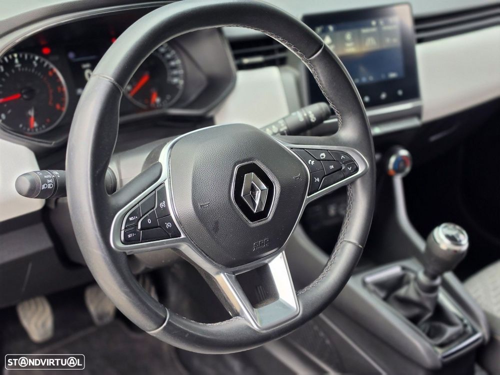 Renault Clio 1.0 TCe Evolution - 15