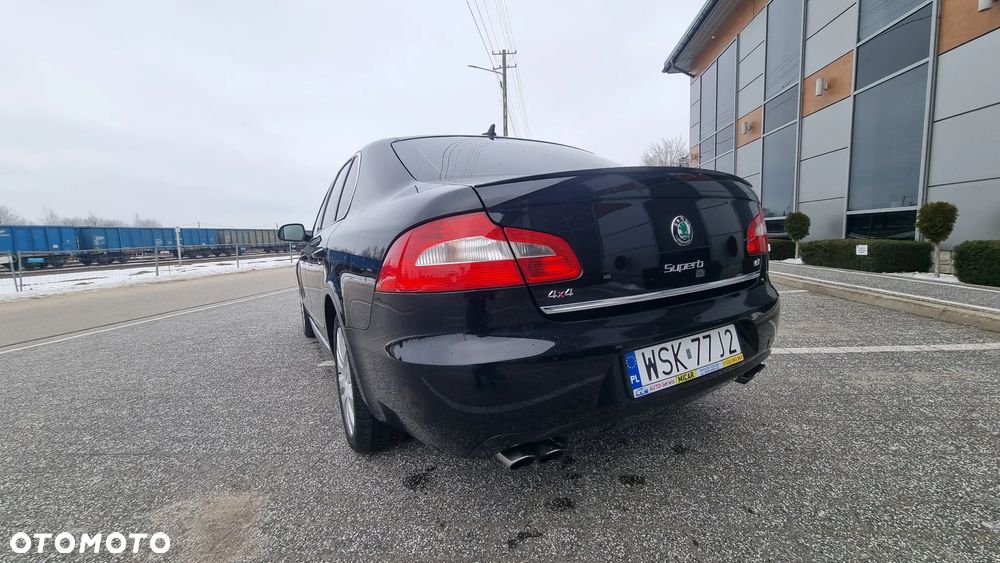 Skoda Superb 3.6 FSI 4x4 Platinum DSG - 10