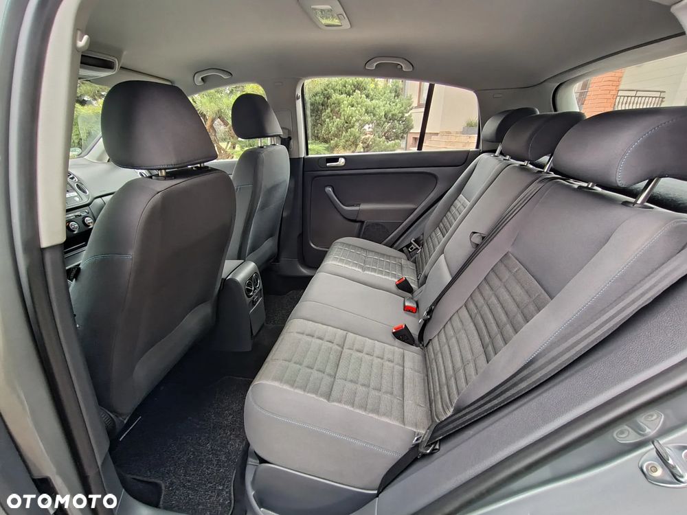 Volkswagen Golf 1.6 Goal - 11