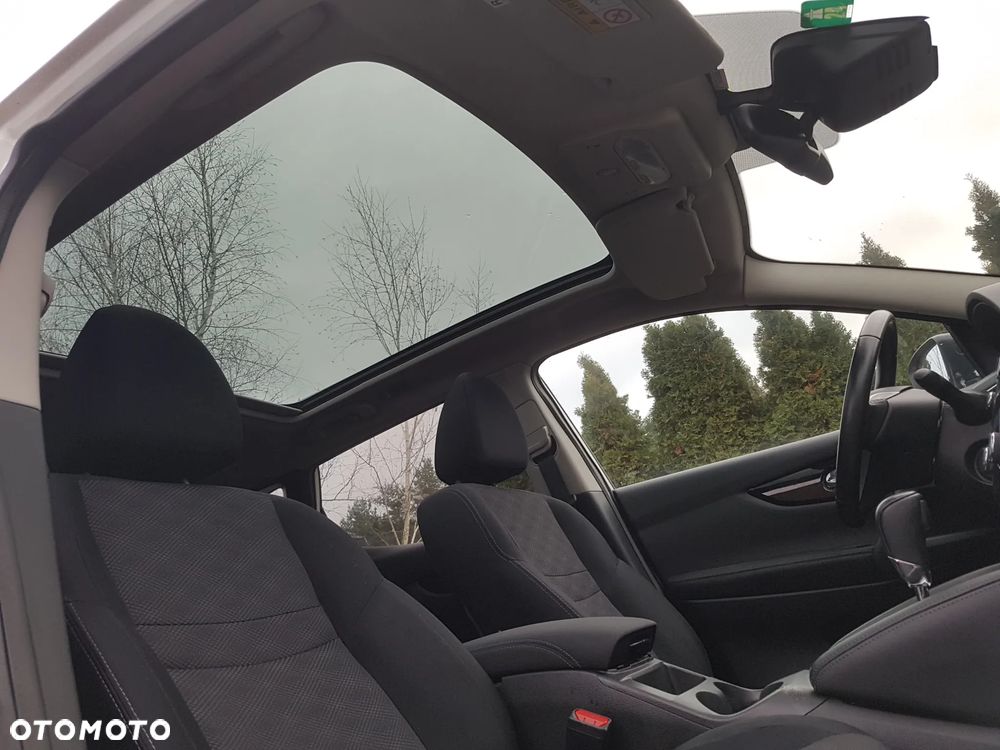 Nissan Qashqai 1.2 DIG-T Tekna Xtronic - 6