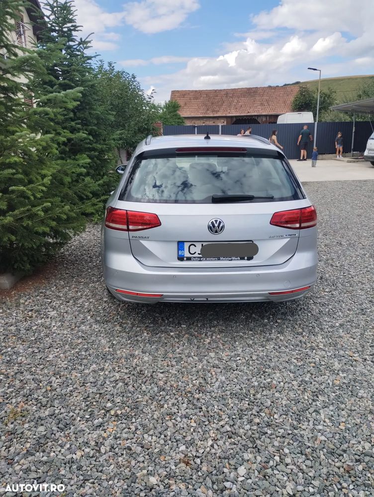 Volkswagen Passat 2.0 TDI (BlueMotion Technology) Comfortline - 3