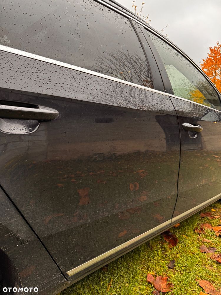 Volkswagen Passat 2.0 TDI Comfortline DSG - 9