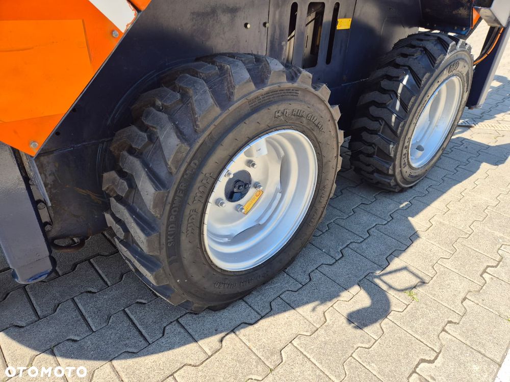 Sandvik Tamrock COMMANDO 120R 4X4 / WIERTNICA DO SKAŁ / SERWISOWANA / 1 WŁ / PEŁNA DOKUMENTACJA / WIELE CZĘŚCI ZAMIENNYCH / ZDALNE STEROWANIE / SILNIK CAT / TRANSPORT / NOWE OPONY - 23
