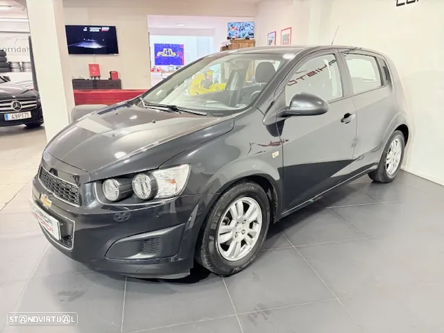 Chevrolet Aveo 1.2 LS - 25