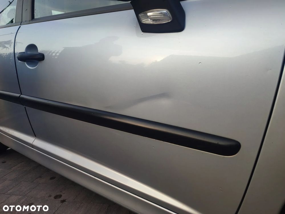 Peugeot 207 1.4 Presence - 2