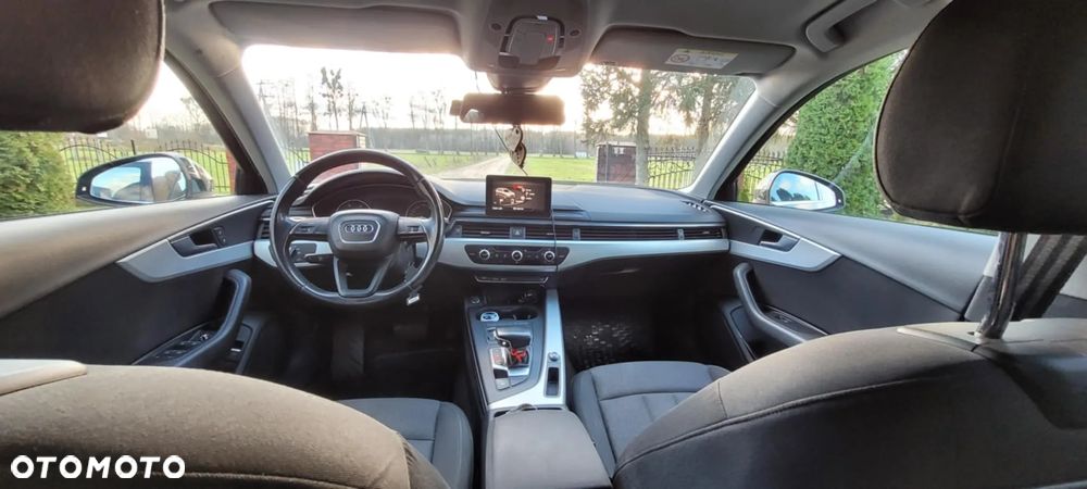 Audi A4 Avant 35 TDI S tronic - 14