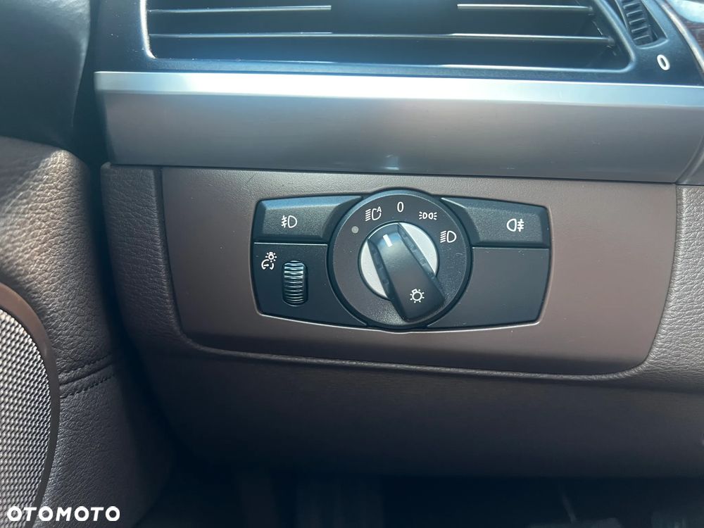 BMW X5 xDrive35d - 25