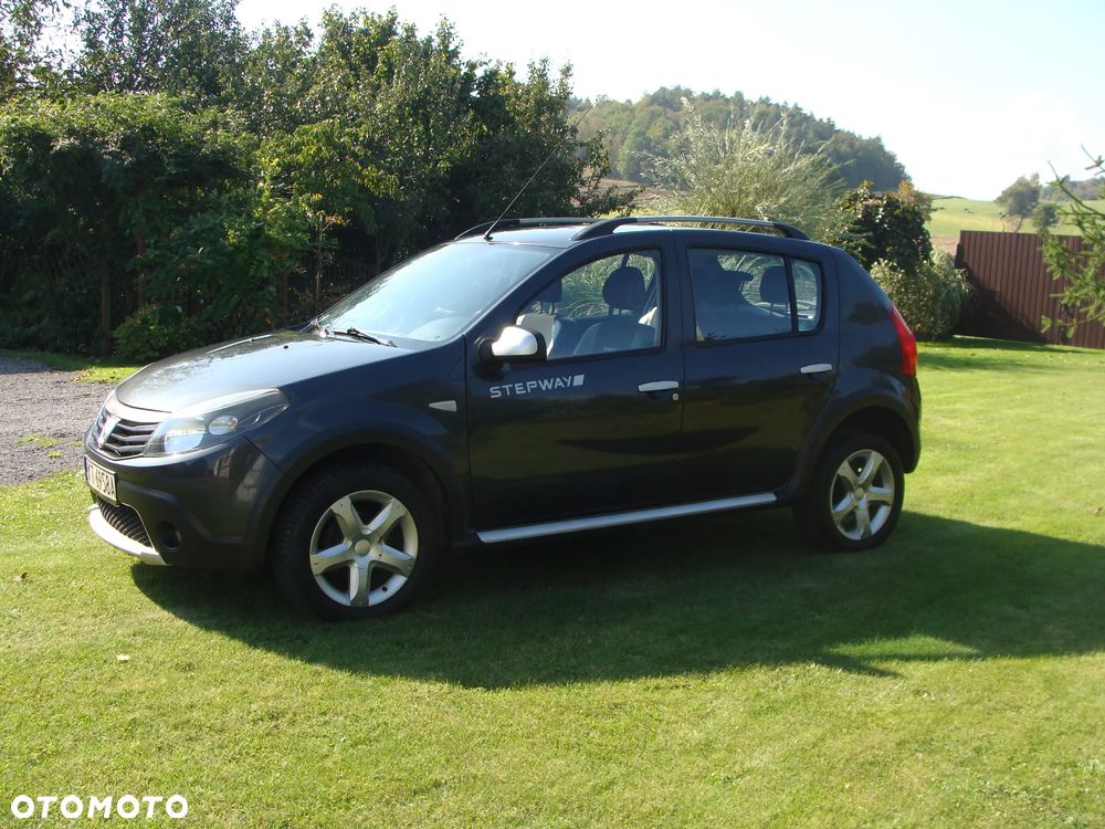 Dacia Sandero Stepway 1.6 - 10