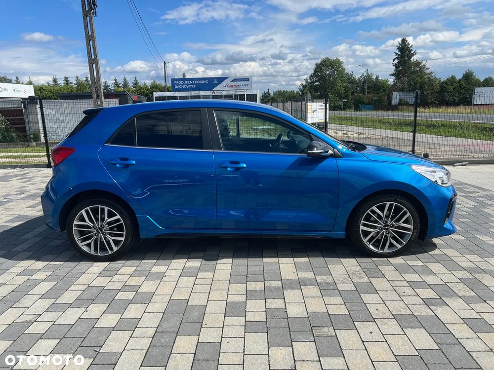 Kia Rio - 5