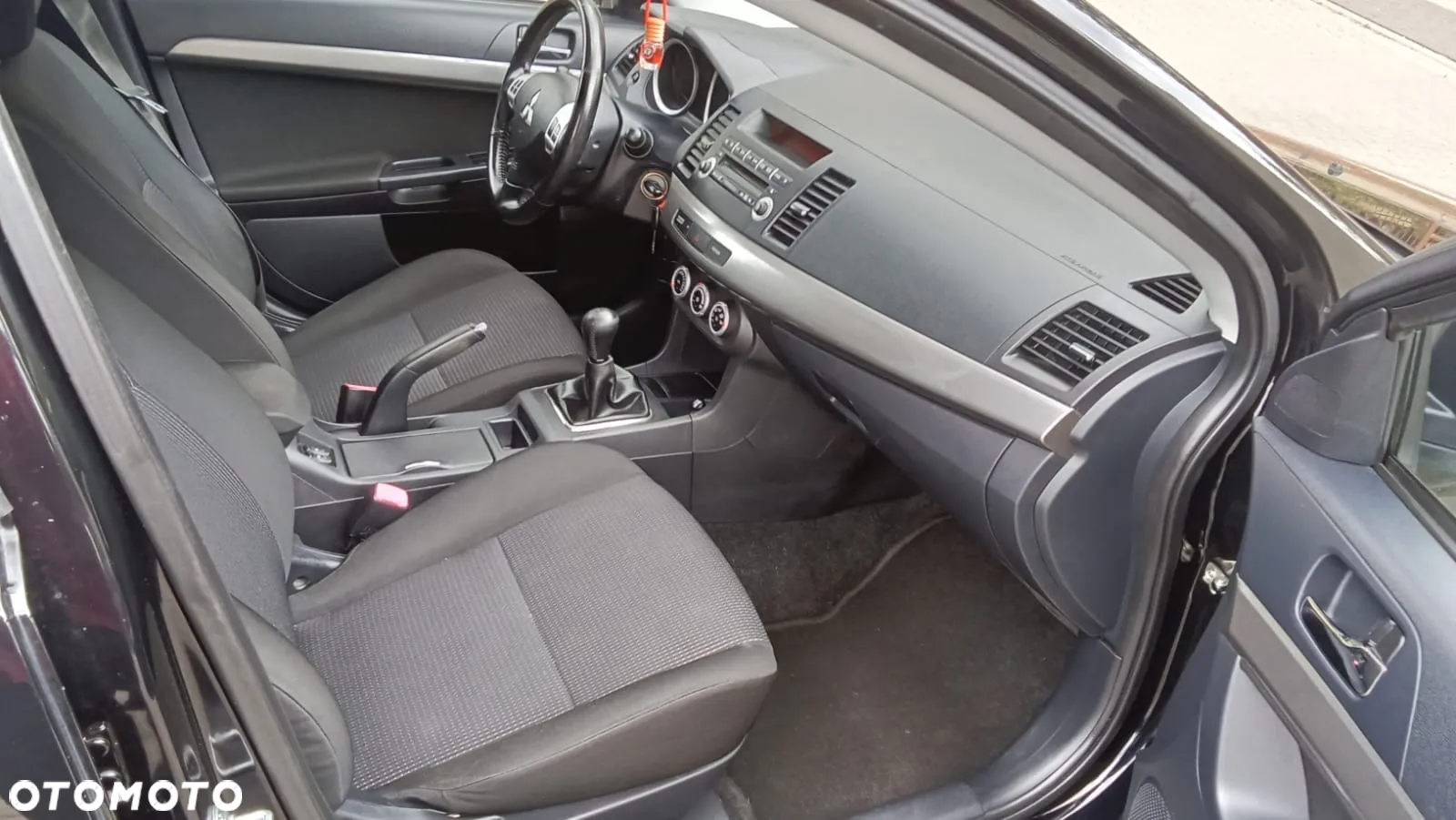 Mitsubishi Lancer 1.8 Instyle - 12