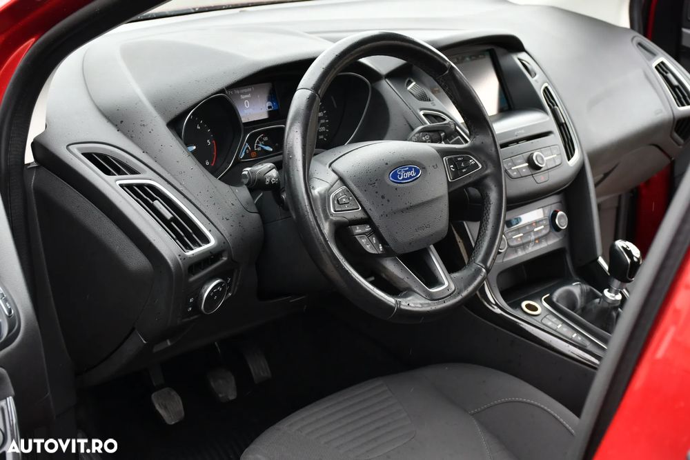 Ford Focus 1.5 TDCi DPF Start-Stopp-System Titanium - 27