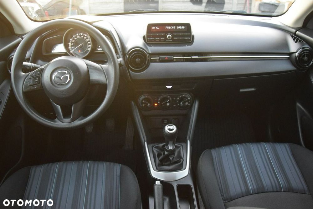Mazda 2 1.5 Skygo - 32