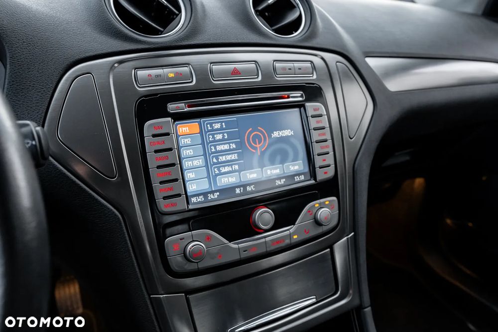 Ford Mondeo 2.5 Titanium X - 26