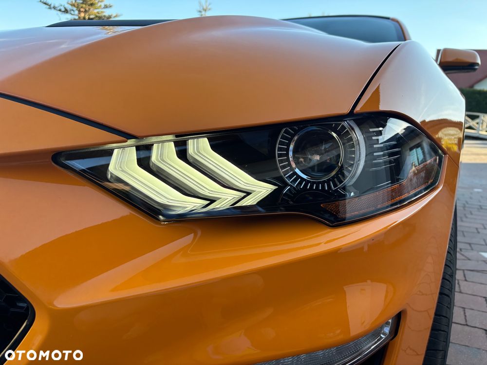 Ford Mustang - 9