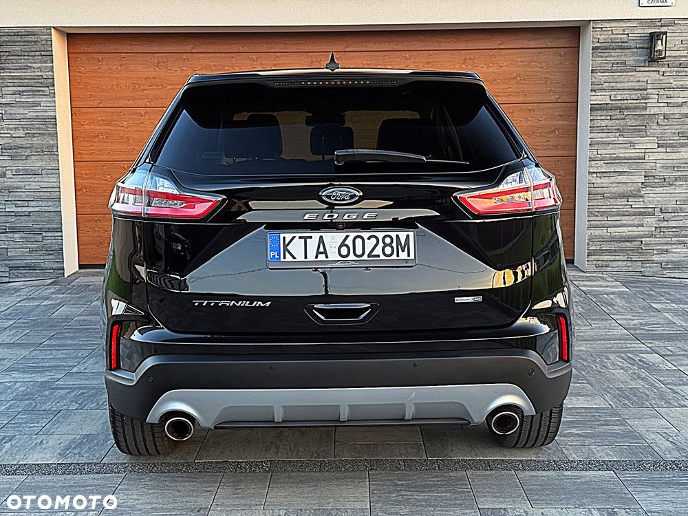 Ford Edge - 32