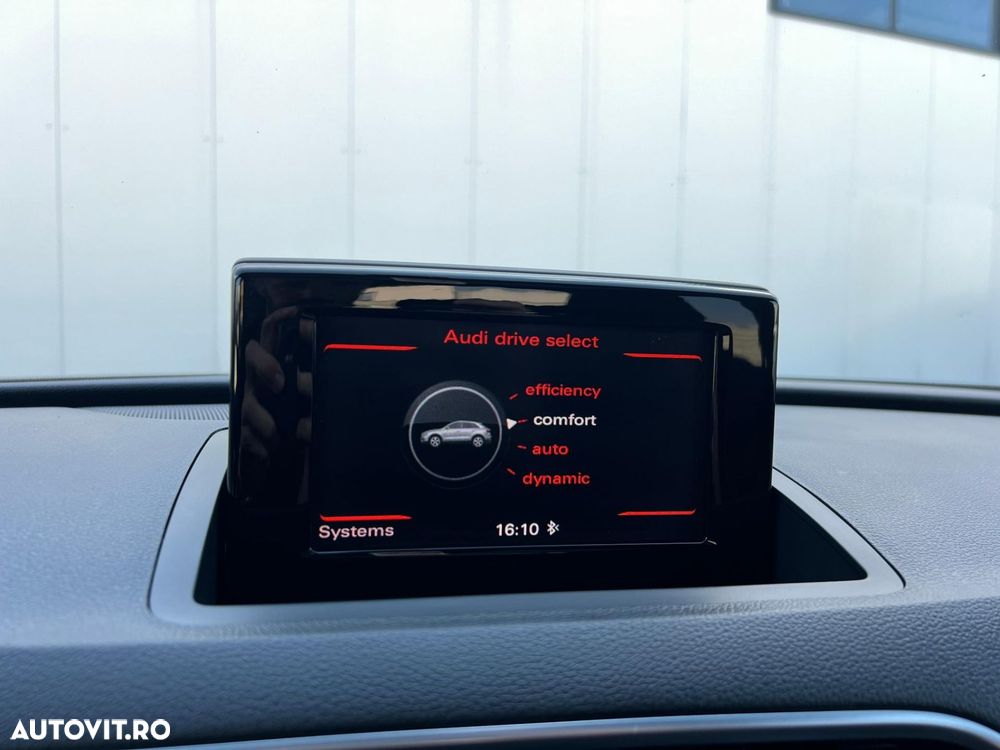 Audi Q3 - 23