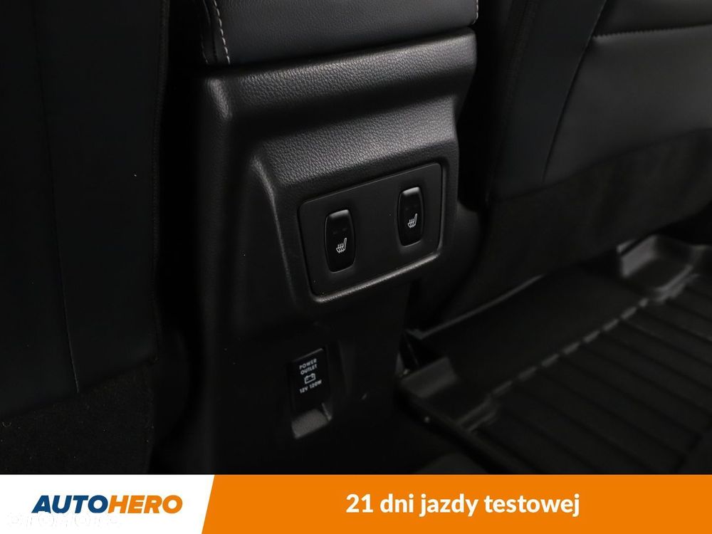 Mitsubishi Eclipse Cross - 36