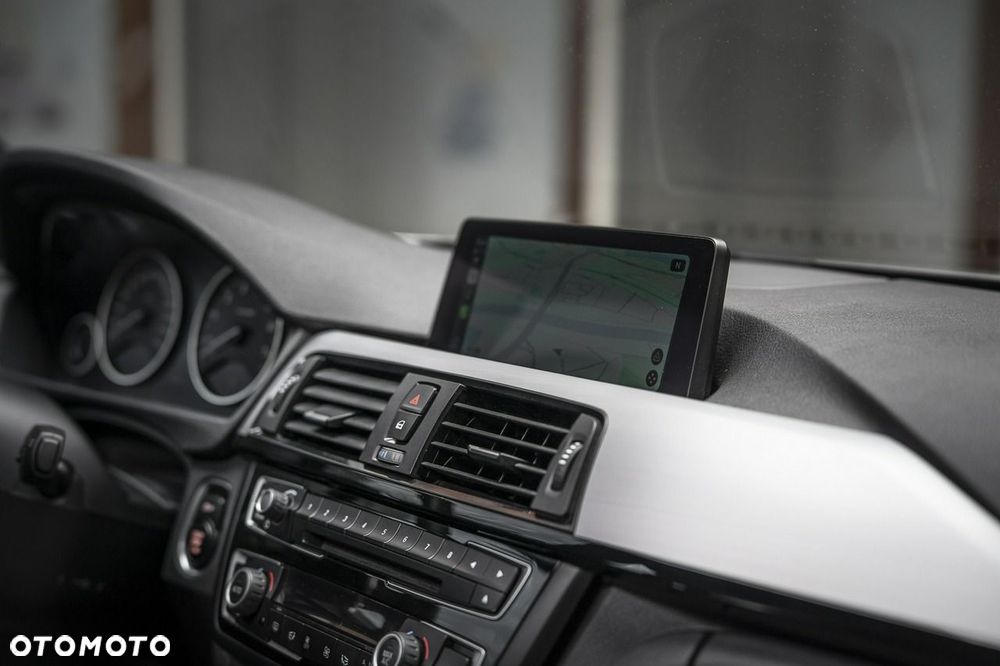 BMW Seria 4 - 32