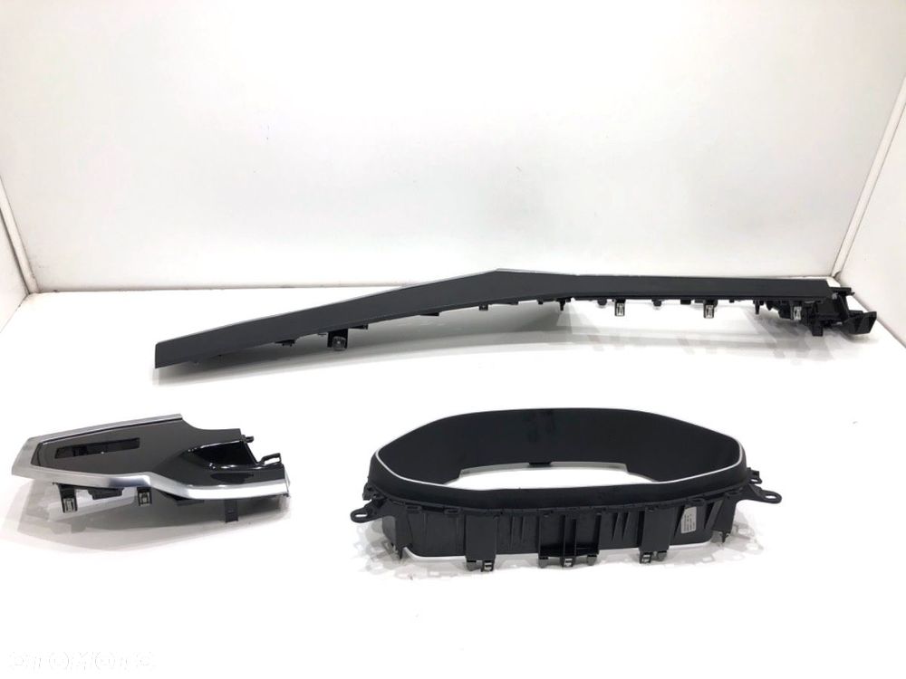 LISTWY DEKOR  AUDI Q3 Sportback (F3N) 2019 - 2022 35 TFSI Mild Hybrid 110 kW [150 KM] Hybryda silnik - 3