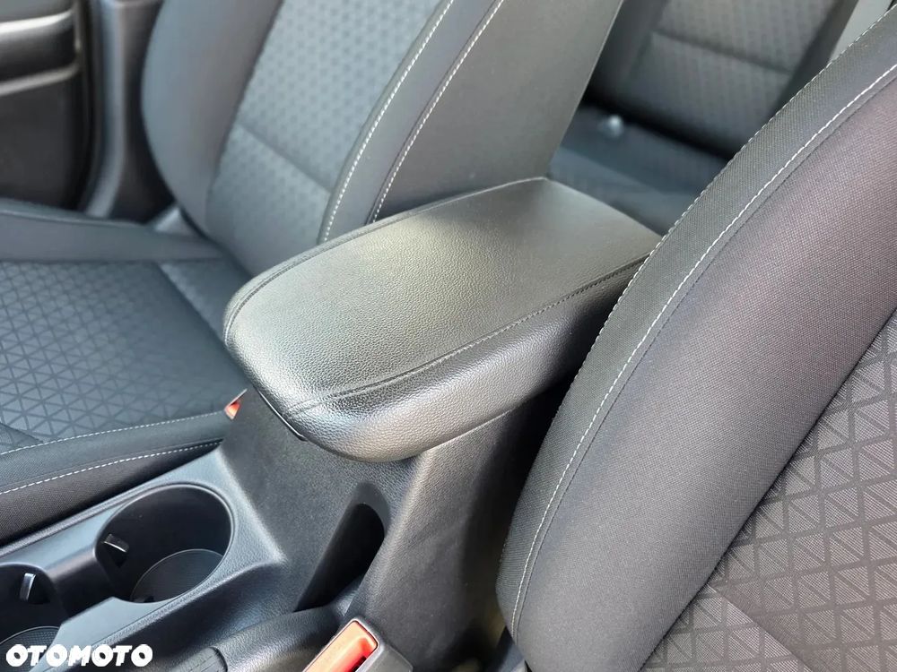 Kia Ceed 1.6 CRDi SCR L - 24