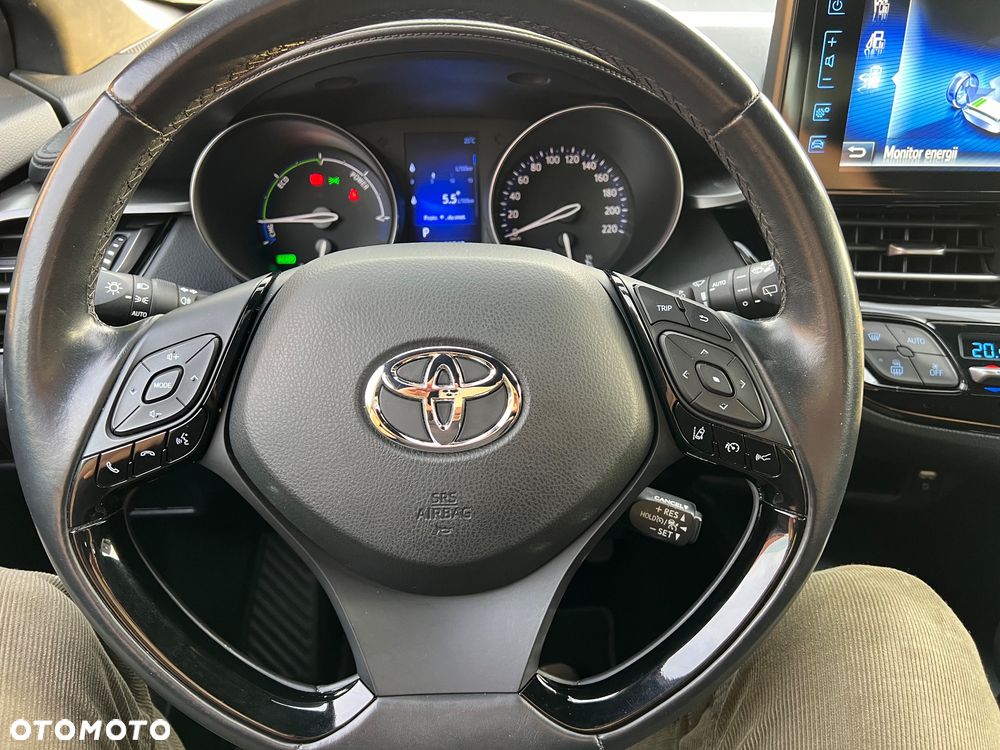 Toyota C-HR - 28