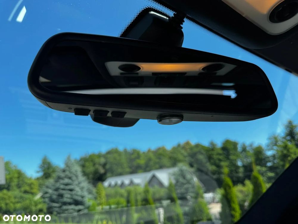 BMW Seria 1 M135i Sport-Aut - 31