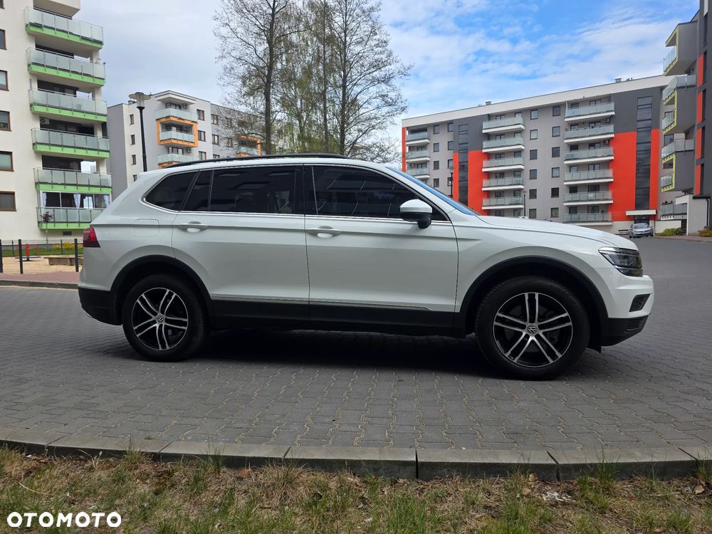 Volkswagen Tiguan Allspace - 4