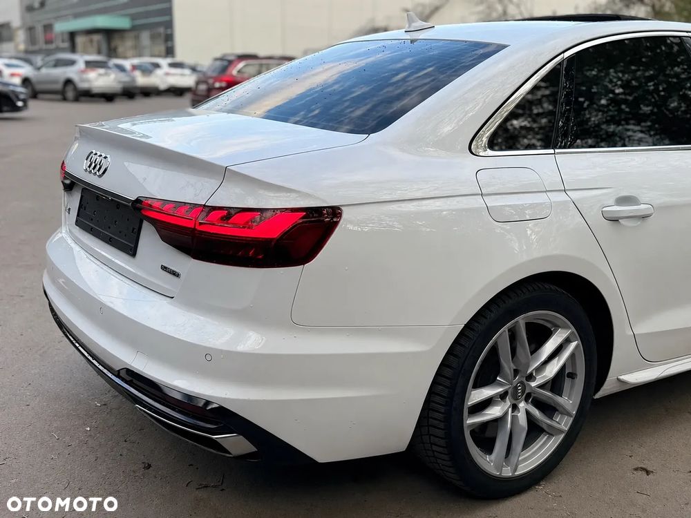Audi A4 Limousine - 10