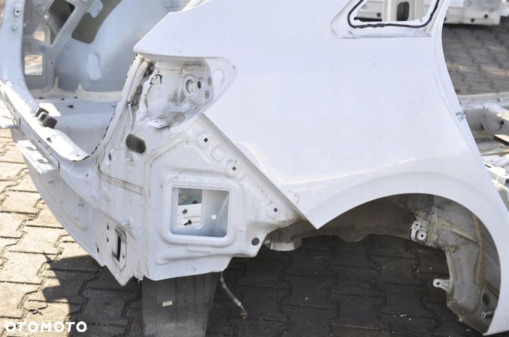 KIA CEED III 5D HB BŁOTNIK TYLNY PRAWY ĆWIARTKA - 3